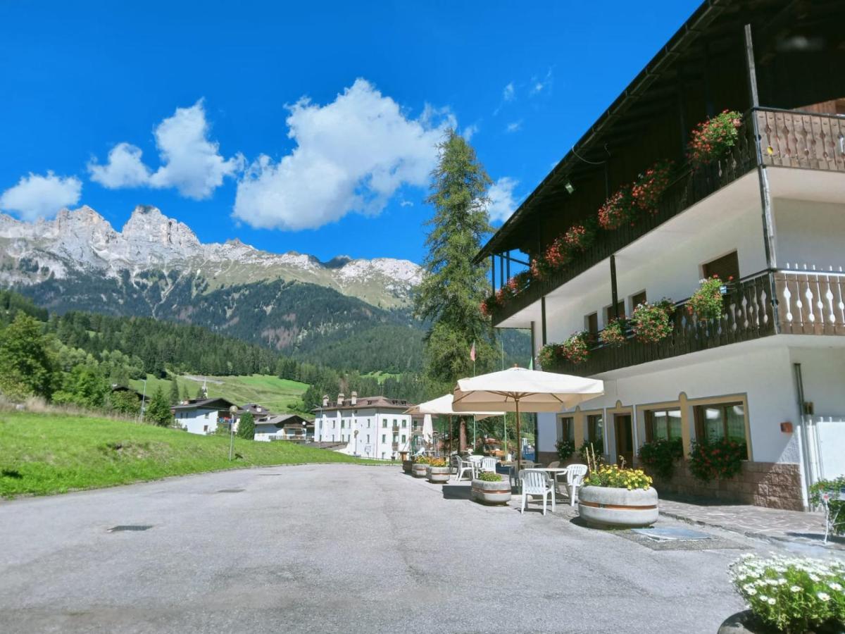 Albergo Scoiattolo Falcade Exterior photo